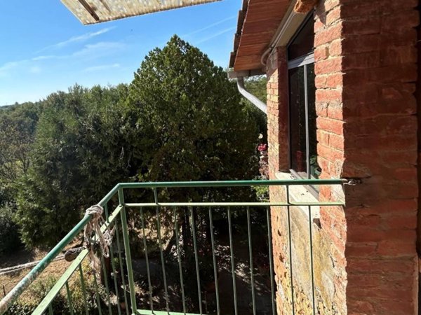 appartamento in vendita a Siena in zona Montalbuccio
