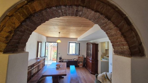 appartamento in vendita a Siena in zona Isola d'Arbia