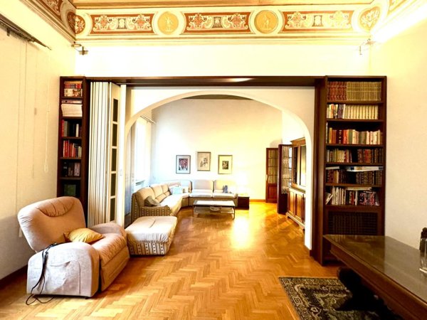 casa indipendente in vendita a Siena in zona Centro Città