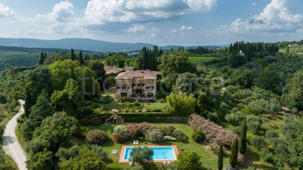 casa indipendente in vendita a Siena in zona Montalbuccio