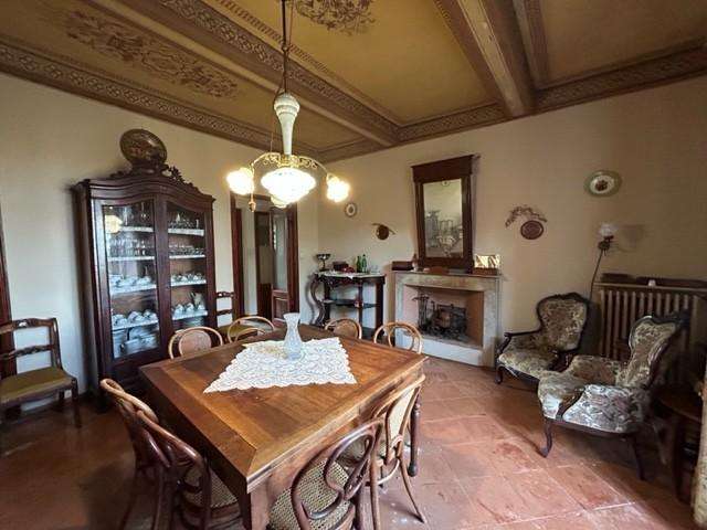 casa indipendente in vendita a Siena