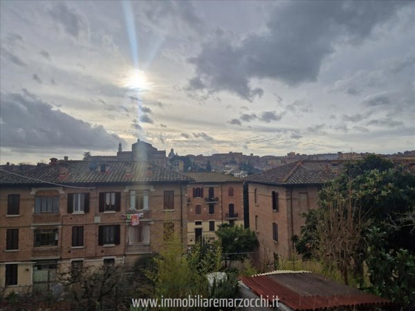 appartamento in vendita a Siena