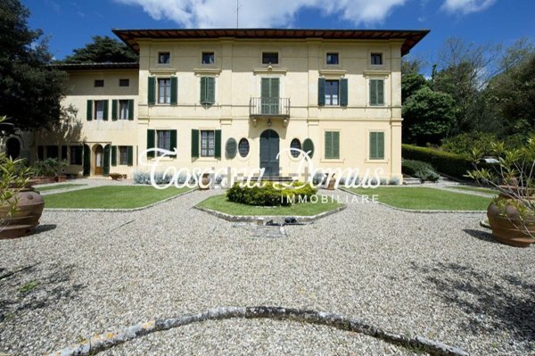 casa indipendente in vendita a Siena