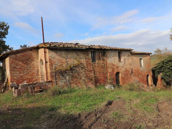 casale in vendita a Siena in zona San'Andrea a Montecchio