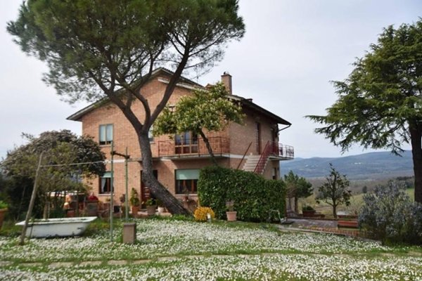 casa indipendente in vendita a Siena in zona San'Andrea a Montecchio