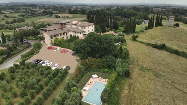 appartamento in vendita a Siena in zona Montalbuccio