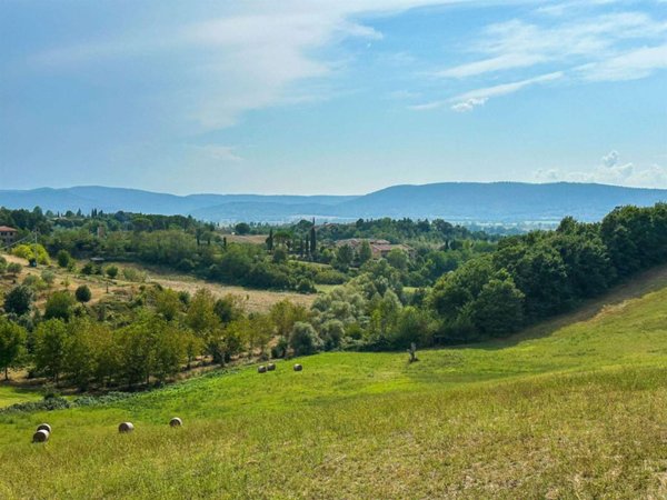 casa indipendente in vendita a Siena in zona San'Andrea a Montecchio