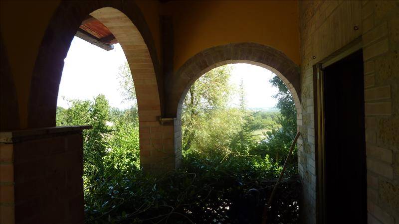 casa indipendente in vendita a Siena in zona Montalbuccio