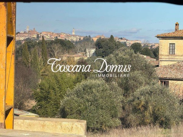 casa indipendente in vendita a Siena in zona Ginestreto