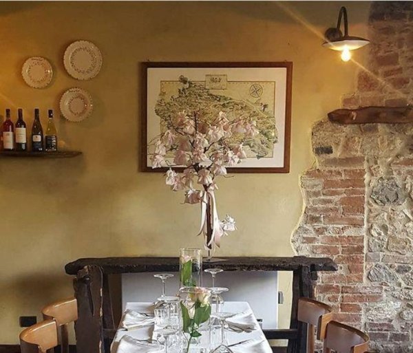 negozio in vendita a Siena in zona Centro Città