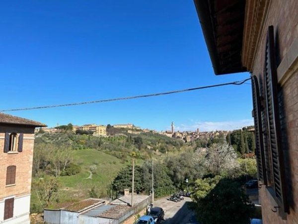 appartamento in vendita a Siena in zona Valli