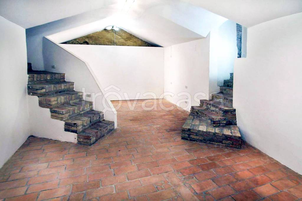 negozio in vendita a Siena in zona Centro Città