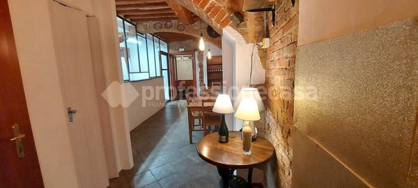 negozio in vendita a Siena