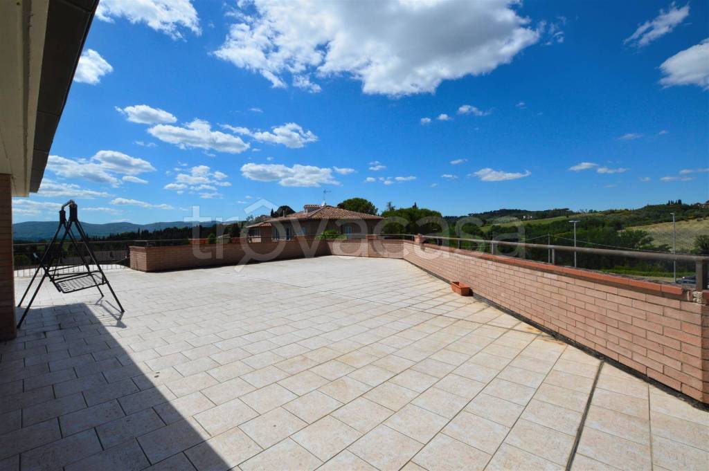 appartamento in vendita a Siena in zona Costafabbri
