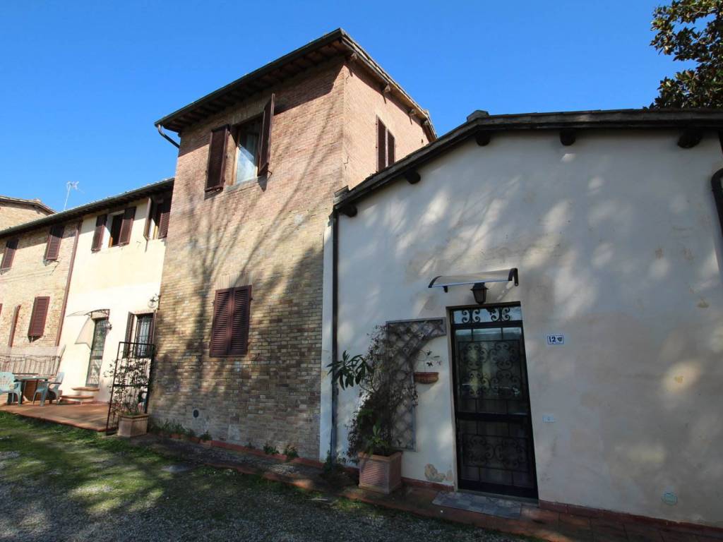 appartamento in vendita a Siena in zona Costalpino