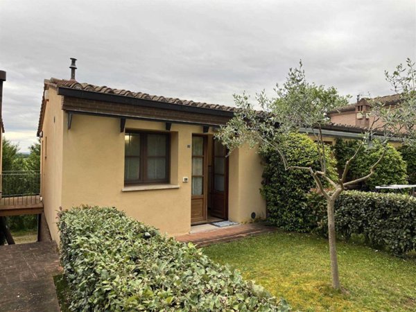 appartamento in vendita a Siena in zona Isola d'Arbia