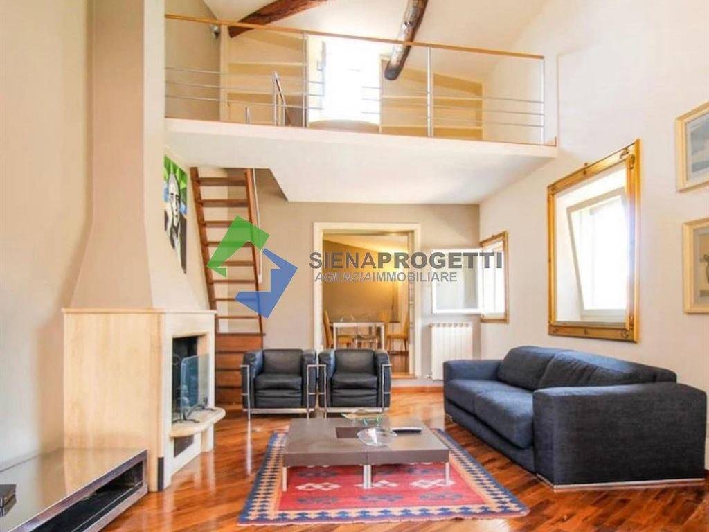 appartamento in vendita a Siena in zona Centro Città