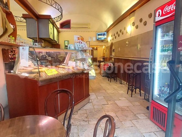 negozio in vendita a Siena in zona Centro Città
