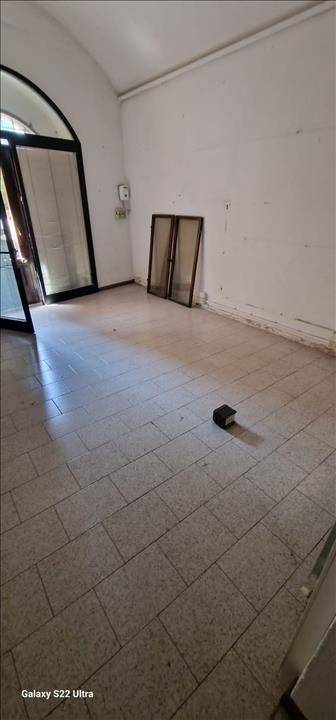 negozio in vendita a Siena in zona Centro Città