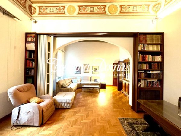 casa indipendente in vendita a Siena in zona Centro Città