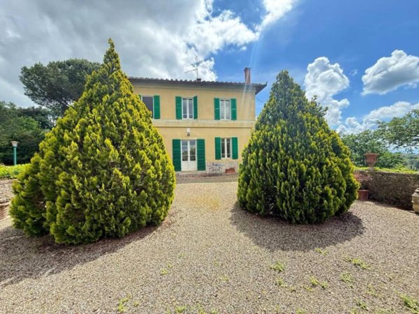 casa indipendente in vendita a Siena