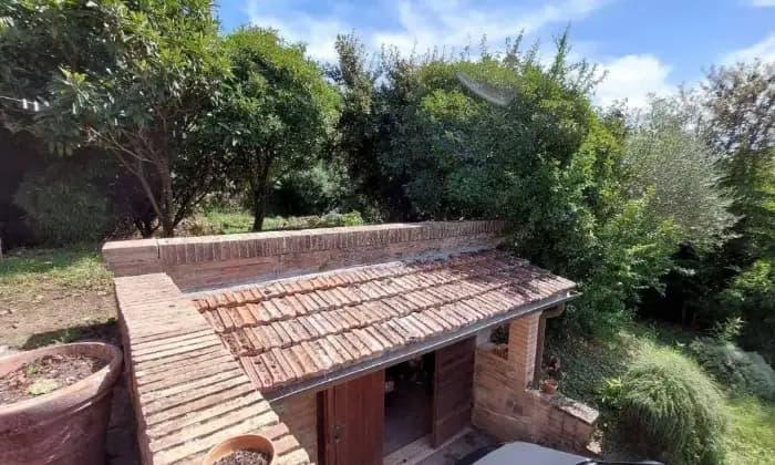 appartamento in vendita a Siena in zona Santa Regina