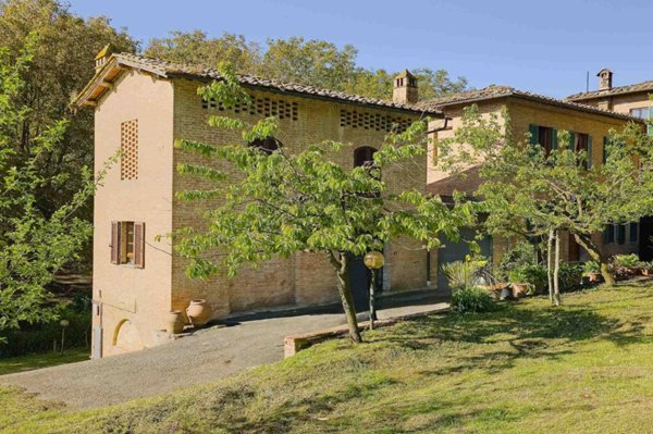 appartamento in vendita a Siena in zona Montalbuccio