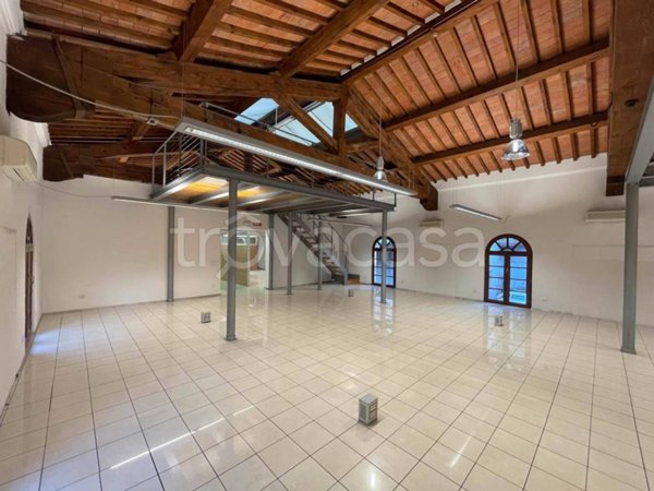 ufficio in vendita a Siena in zona Centro Città