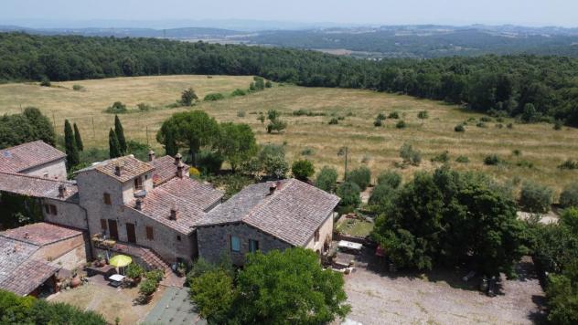 casa indipendente in vendita a Siena in zona Costalpino