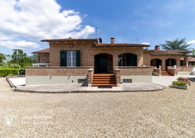 casa indipendente in vendita a Siena in zona Centro Città