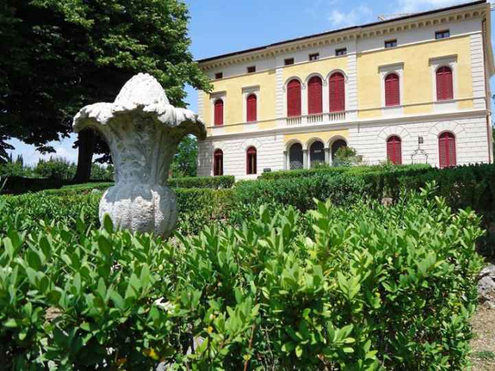 casa indipendente in vendita a Siena in zona Centro Città