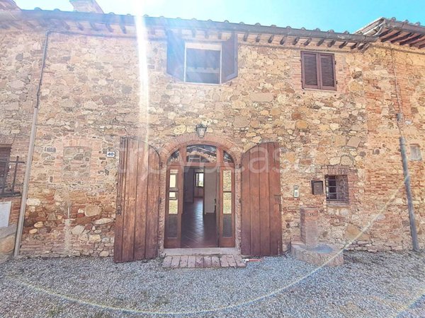 appartamento in vendita a Siena in zona Le Tolfe