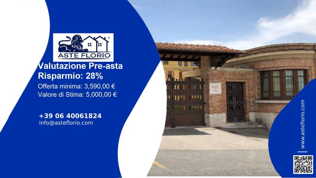 locale commerciale in vendita a Siena