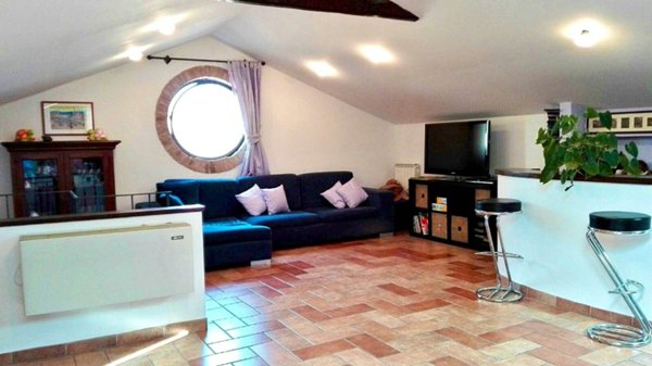 appartamento in vendita a Siena in zona San Rocco a Pilli