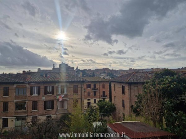 appartamento in vendita a Siena