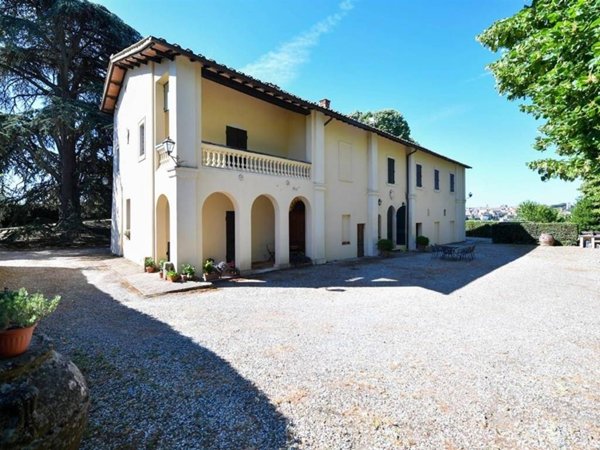 casa indipendente in vendita a Siena in zona Centro Città