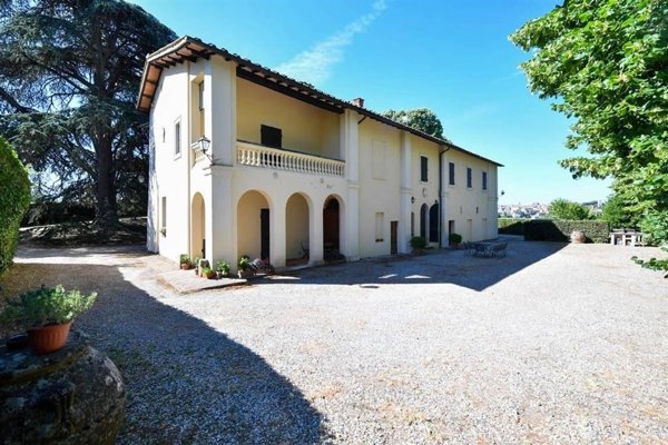 casa indipendente in vendita a Siena in zona Le Tolfe