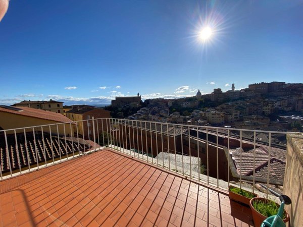 appartamento in vendita a Siena in zona Centro Città