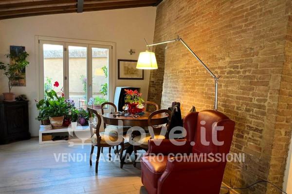 casa indipendente in vendita a Siena in zona Centro Città