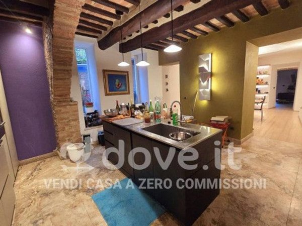 casa indipendente in vendita a Siena in zona Centro Città