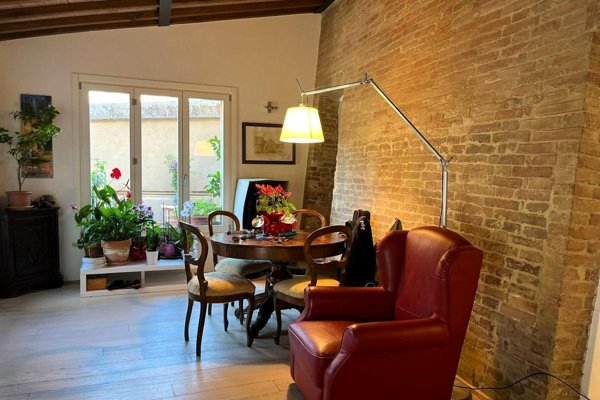 casa indipendente in vendita a Siena in zona Centro Città
