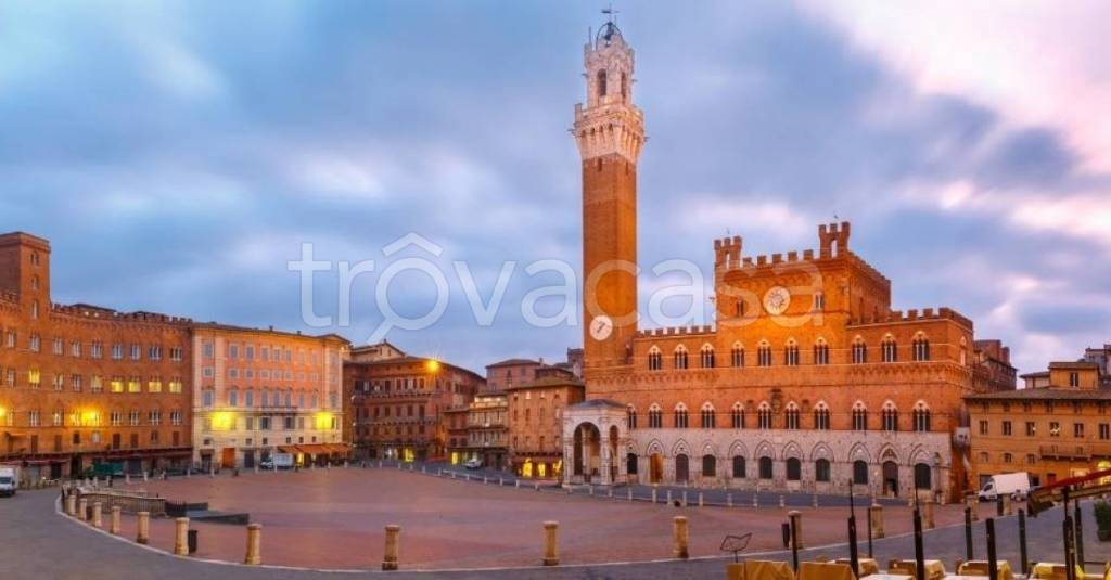casa indipendente in vendita a Siena in zona Centro Città