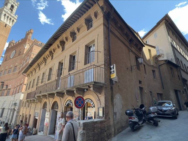 appartamento in vendita a Siena in zona Centro Città