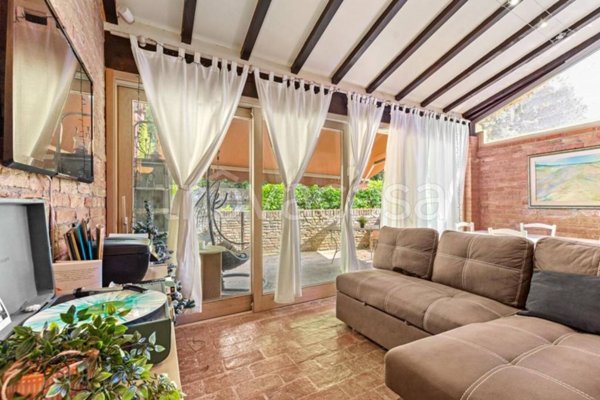 casa indipendente in vendita a Siena in zona Centro Città