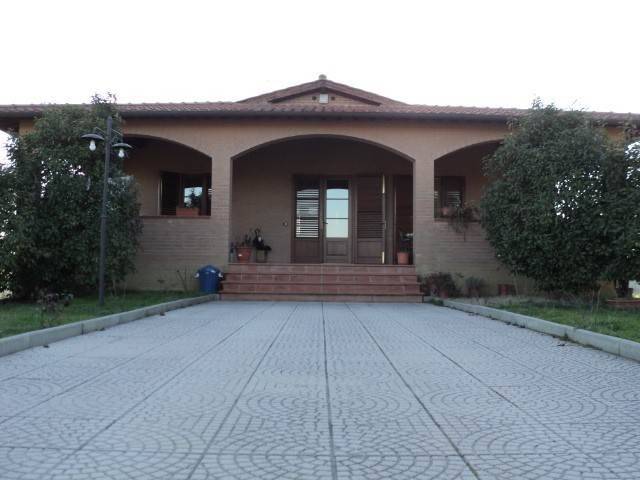 casa indipendente in vendita a Siena in zona Centro Città