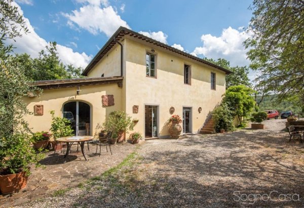 casale in vendita a Siena