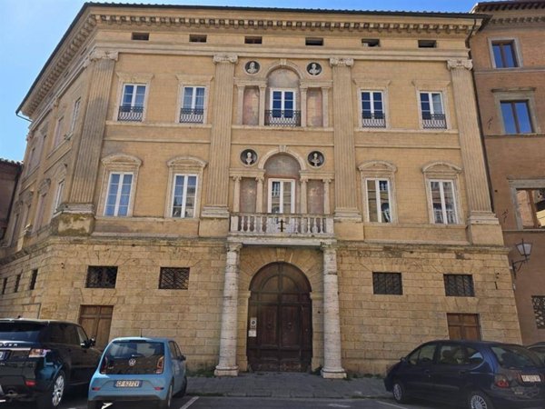 appartamento in vendita a Siena in zona Centro Città