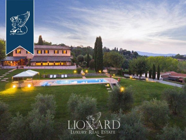 casa indipendente in vendita a Siena in zona Centro Città