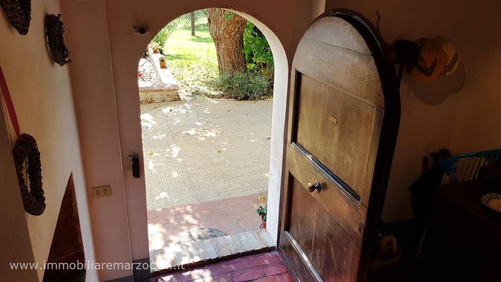 appartamento in vendita a Siena in zona Ginestreto