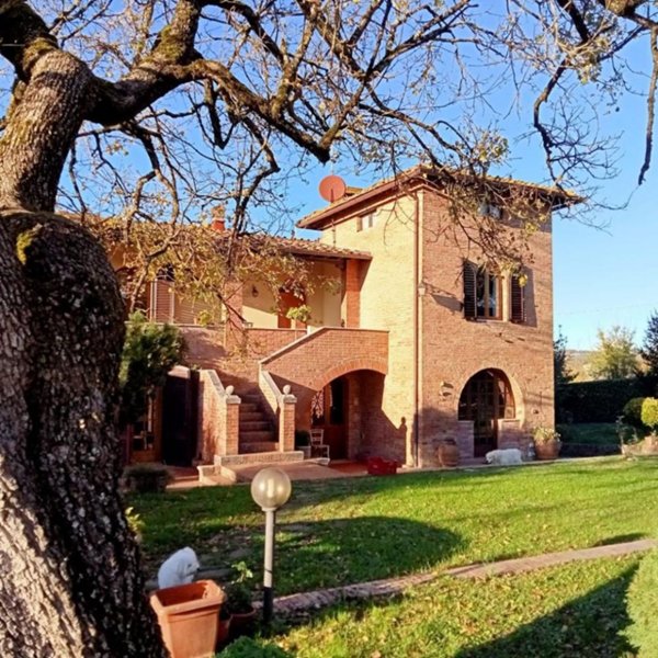 casa indipendente in vendita a Siena in zona San'Andrea a Montecchio